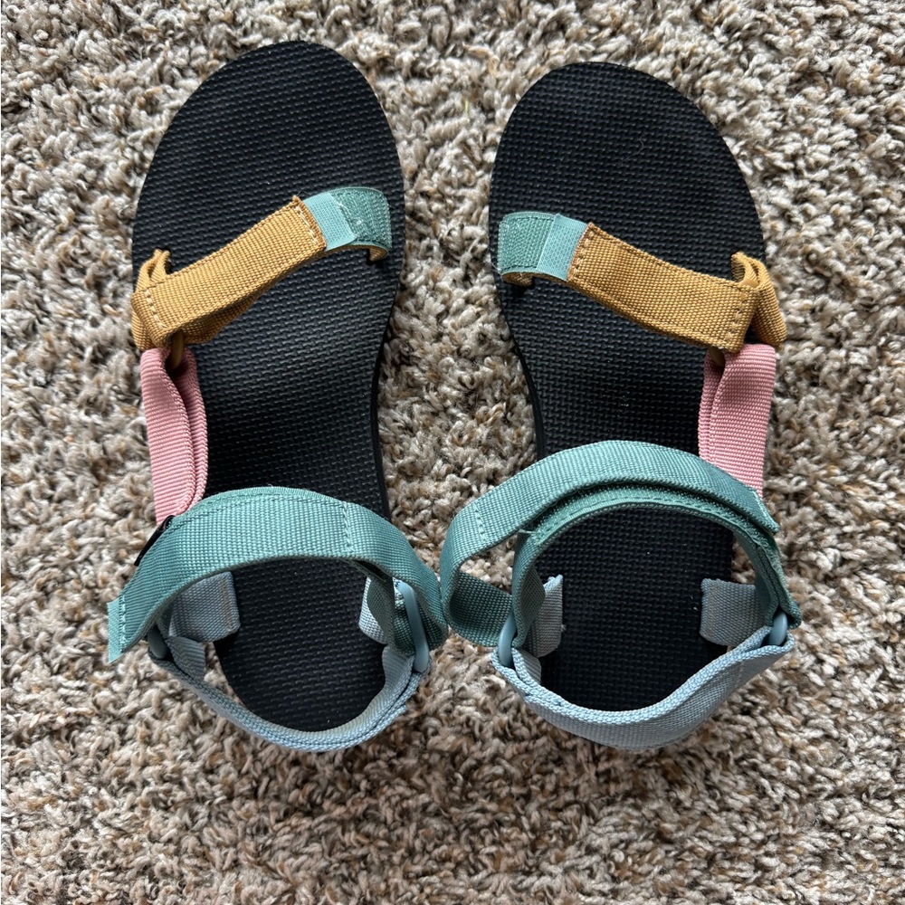 Teva Women’s Sandals colorful